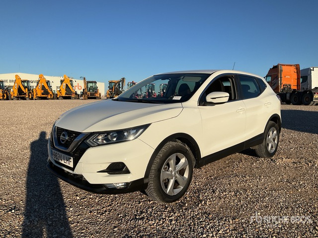 2019 Nissan Qashqai Automobile - Terepjáró/ SUV: 2 kép. 2019 Nissan Qashqai Automobile - Terepjáró/ SUV: 2 kép.