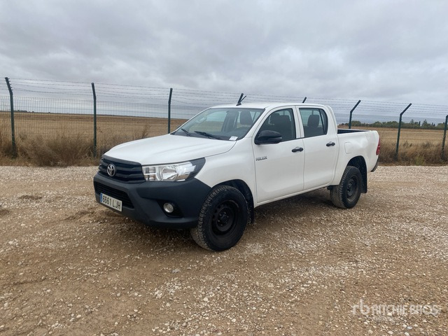 2019 Toyota Hilux 4x4 Pickup - Pickup: 1 kép. 2019 Toyota Hilux 4x4 Pickup - Pickup: 1 kép.