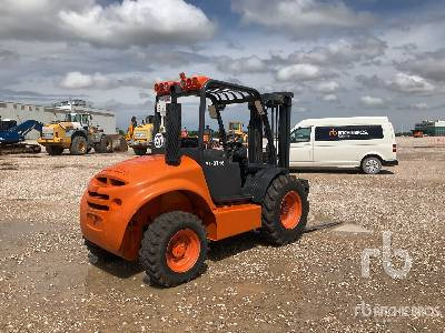 AUSA C250HX4 - Villás targonca: 3 kép. AUSA C250HX4 - Villás targonca: 3 kép.