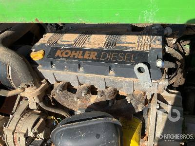Ollós emelő EMC PE15 4x4 Diesel (Inoperable): 10 kép.