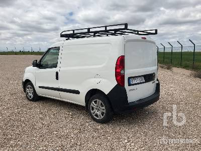 FIAT DOBLO - Furgon: 2 kép. FIAT DOBLO - Furgon: 2 kép.