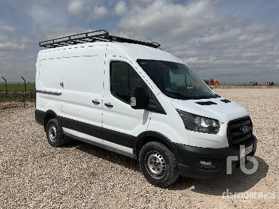 FORD TRANSIT - Furgon: 4 kép. FORD TRANSIT - Furgon: 4 kép.