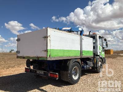 IVECO ML120E18K 2003 PM 8 4250 kg Knuckle Boom ... - Billenőplatós teherautó, Darus autó: 3 kép. IVECO ML120E18K 2003 PM 8 4250 kg Knuckle Boom ... - Billenőplatós teherautó, Darus autó: 3 kép.