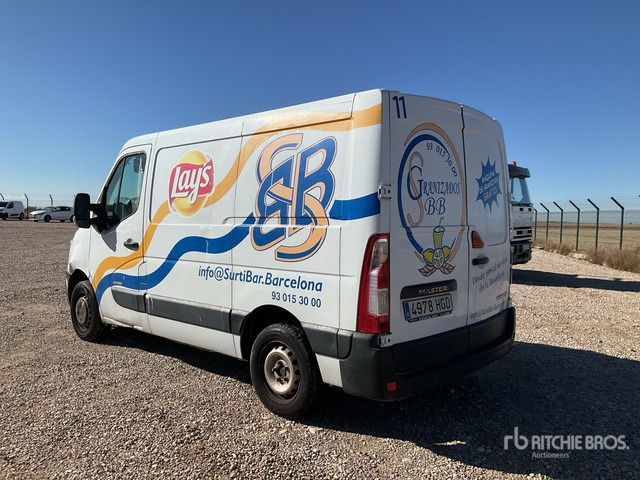 2011 Renault Master DCI100 Cargo Van - Kisteherautó: 4 kép. 2011 Renault Master DCI100 Cargo Van - Kisteherautó: 4 kép.