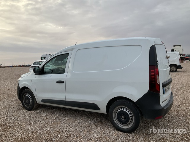 2022 Renault Kangoo Cargo Van - Kisteherautó: 1 kép. 2022 Renault Kangoo Cargo Van - Kisteherautó: 1 kép.