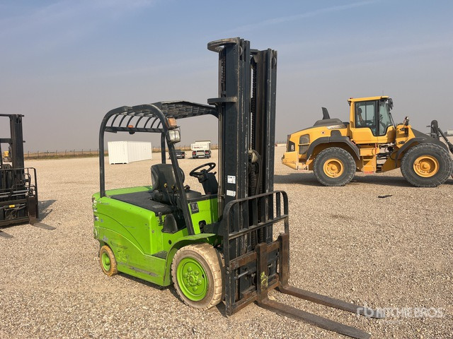 Maximal FB35-MJZ Forklift - Villás targonca: 3 kép. Maximal FB35-MJZ Forklift - Villás targonca: 3 kép.