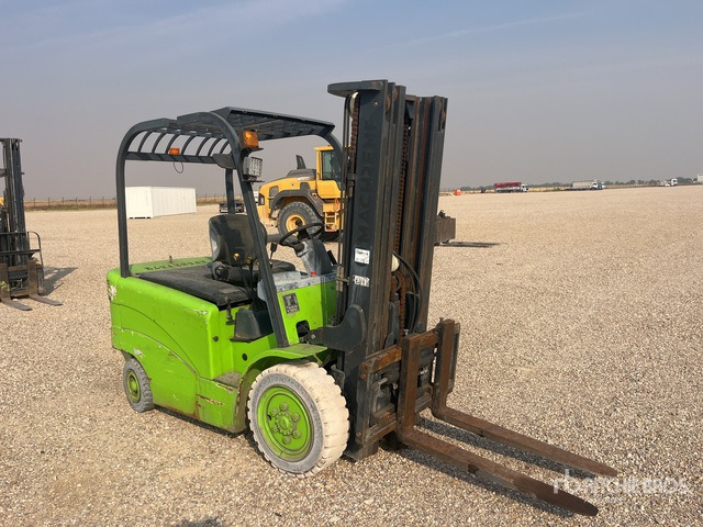 Maximal FB35-MJZ Forklift - Villás targonca: 3 kép. Maximal FB35-MJZ Forklift - Villás targonca: 3 kép.