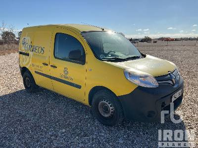 RENAULT KANGOO - Furgon: 4 kép. RENAULT KANGOO - Furgon: 4 kép.