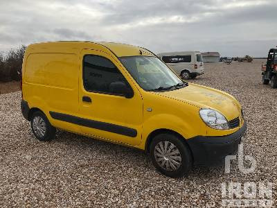 RENAULT KANGOO - Furgon: 4 kép. RENAULT KANGOO - Furgon: 4 kép.