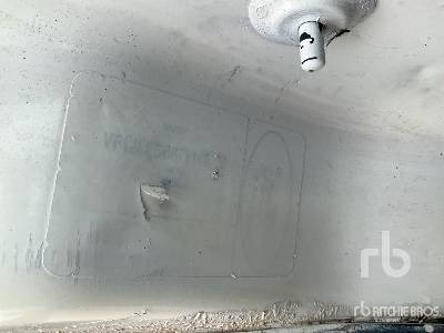 RENAULT TRAFIC 1.9D - Furgon: 5 kép. RENAULT TRAFIC 1.9D - Furgon: 5 kép.