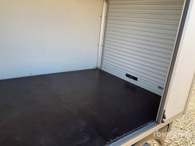 2020 Goupil G4M Electric Utility Vehicle - Többcélú/ Speciális jármű: 4 kép. 2020 Goupil G4M Electric Utility Vehicle - Többcélú/ Speciális jármű: 4 kép.