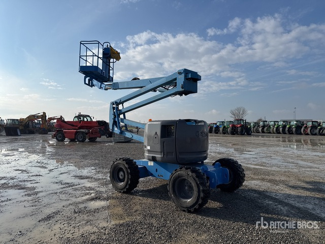 1998 Genie Z45/25 Telescopic Boom Lift - Személyemelő: 2 kép. 1998 Genie Z45/25 Telescopic Boom Lift - Személyemelő: 2 kép.
