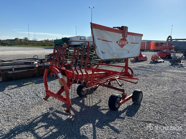 1999 Kuhn GA 3501 GM Hay Rake - Szénaforgató: 3 kép. 1999 Kuhn GA 3501 GM Hay Rake - Szénaforgató: 3 kép.
