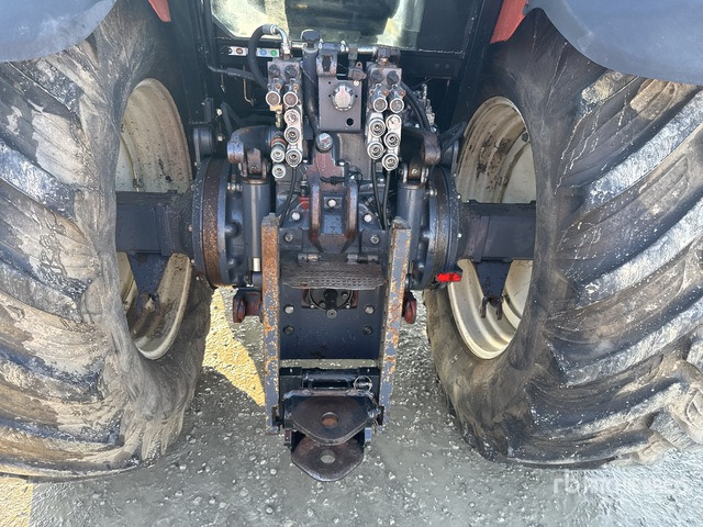 1999 New Holland M160 4WD Tractor - Traktor: 4 kép. 1999 New Holland M160 4WD Tractor - Traktor: 4 kép.