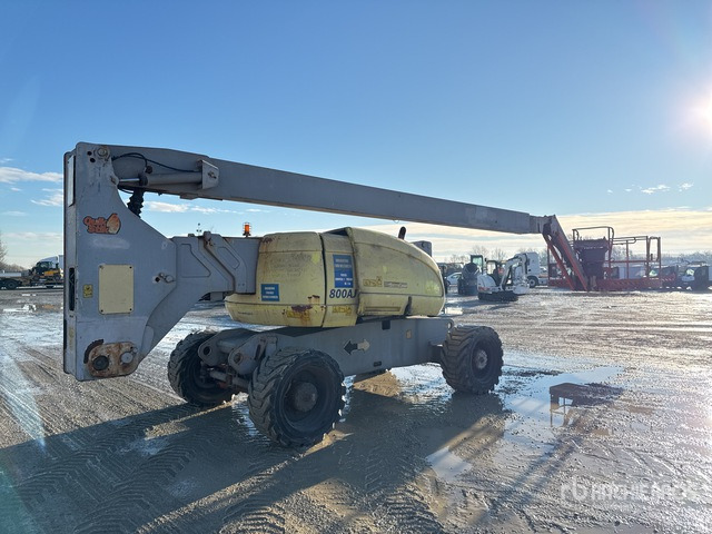 2003 JLG 800 AJ Telescopic Boom Lift - Személyemelő: 3 kép. 2003 JLG 800 AJ Telescopic Boom Lift - Személyemelő: 3 kép.