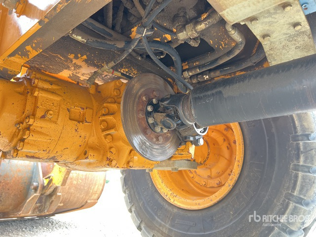 2003 Liebherr L538 Wheel Loader - Gumikerekes homlokrakodó: 5 kép. 2003 Liebherr L538 Wheel Loader - Gumikerekes homlokrakodó: 5 kép.