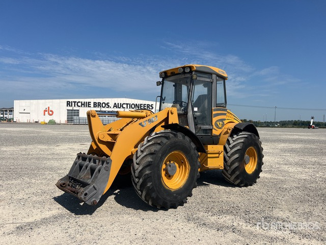 2003 Venieri VF9.63 Wheel Loader - Gumikerekes homlokrakodó: 2 kép. 2003 Venieri VF9.63 Wheel Loader - Gumikerekes homlokrakodó: 2 kép.