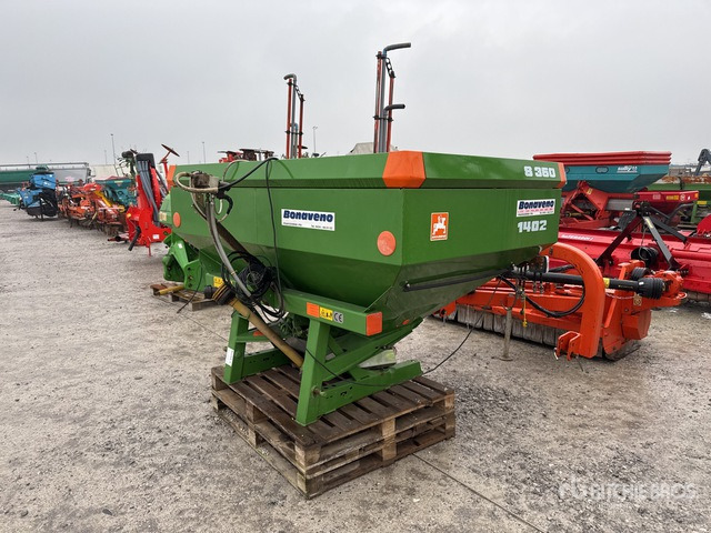 2008 Amazone ZA-X 1402 Fertilizer Spreader - Műtrágyaszóró: 1 kép. 2008 Amazone ZA-X 1402 Fertilizer Spreader - Műtrágyaszóró: 1 kép.