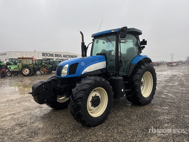 2008 New Holland TS135A Plus 4WD Tractor - Traktor: 1 kép. 2008 New Holland TS135A Plus 4WD Tractor - Traktor: 1 kép.