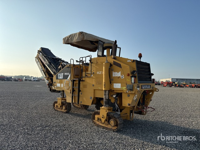 2011 Cat PM102 Tracked Cold Planer - Aszfaltmaró: 3 kép. 2011 Cat PM102 Tracked Cold Planer - Aszfaltmaró: 3 kép.