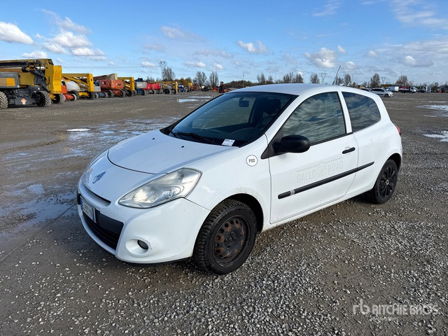2011 Renault Clio Van Truck - Dobozos felépítményű teherautó: 1 kép. 2011 Renault Clio Van Truck - Dobozos felépítményű teherautó: 1 kép.
