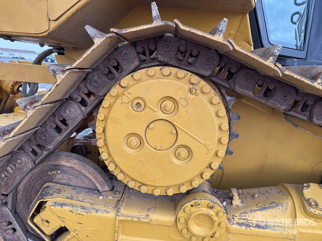 2012 Cat D6N XL Crawler Dozer - Buldózer: 5 kép. 2012 Cat D6N XL Crawler Dozer - Buldózer: 5 kép.