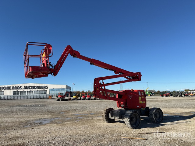 2013 Genie Z4525J Diesel Articulating Boom Lift - Személyemelő: 2 kép. 2013 Genie Z4525J Diesel Articulating Boom Lift - Személyemelő: 2 kép.