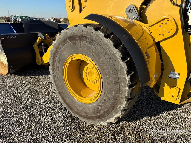 2016 Cat 930M Wheel Loader - Gumikerekes homlokrakodó: 5 kép. 2016 Cat 930M Wheel Loader - Gumikerekes homlokrakodó: 5 kép.