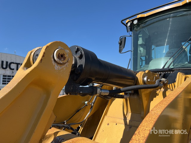 2016 Cat 966M Pala gommata - Gumikerekes homlokrakodó: 5 kép. 2016 Cat 966M Pala gommata - Gumikerekes homlokrakodó: 5 kép.