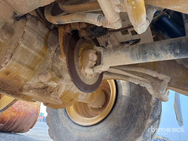 2016 Cat 972M Wheel Loader - Gumikerekes homlokrakodó: 5 kép. 2016 Cat 972M Wheel Loader - Gumikerekes homlokrakodó: 5 kép.