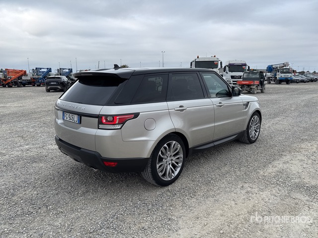 2016 Land Rover Range Rover Sport SUV Sport Utility Vehicle - Terepjáró/ SUV: 3 kép. 2016 Land Rover Range Rover Sport SUV Sport Utility Vehicle - Terepjáró/ SUV: 3 kép.