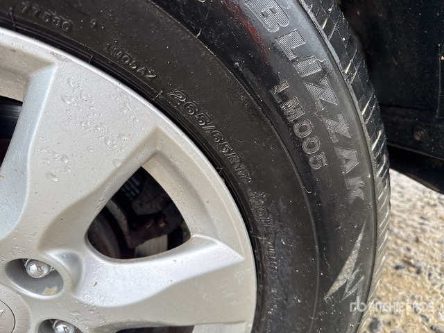 2016 Mitsubishi Pajero 3.2 LWB 4WD SUV - Terepjáró/ SUV: 5 kép. 2016 Mitsubishi Pajero 3.2 LWB 4WD SUV - Terepjáró/ SUV: 5 kép.