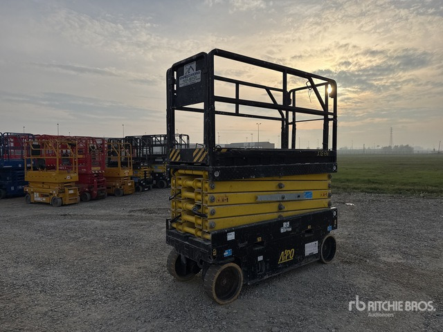 2017 Airo X12EN Electric (Inoperable) Scissor Lift - Ollós emelő: 3 kép. 2017 Airo X12EN Electric (Inoperable) Scissor Lift - Ollós emelő: 3 kép.