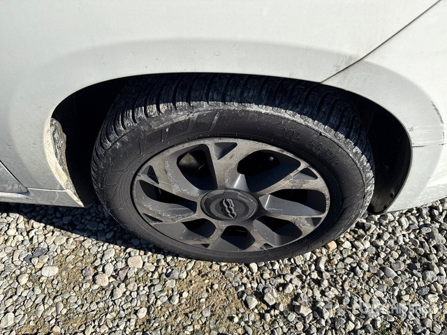 2017 Fiat 500L Automobile - Autó: 5 kép. 2017 Fiat 500L Automobile - Autó: 5 kép.