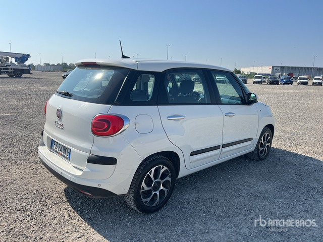 2019 Fiat 500L Automobile - Autó: 4 kép. 2019 Fiat 500L Automobile - Autó: 4 kép.