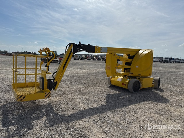 2020 Airo A15JE (Inoperable) Articulating Boom Lift - Személyemelő: 3 kép. 2020 Airo A15JE (Inoperable) Articulating Boom Lift - Személyemelő: 3 kép.