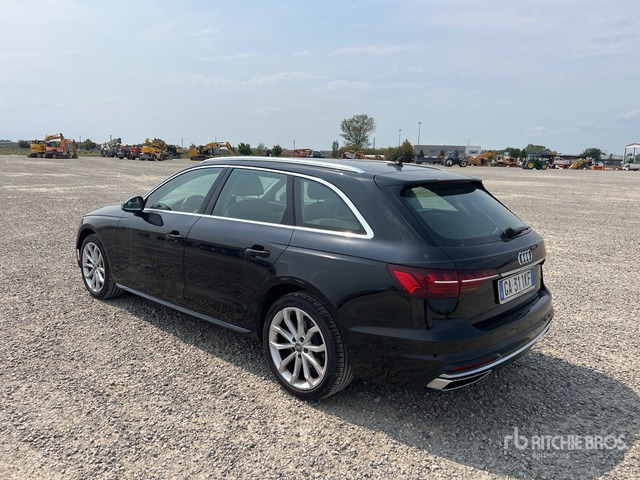 2020 Audi A4 quattro Automobile - Autó: 4 kép. 2020 Audi A4 quattro Automobile - Autó: 4 kép.