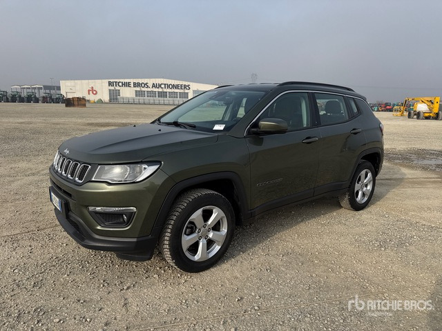 2020 Jeep Compass 2.0 MJET II 140CV BUSINESS 4WD AUTO SUV - Terepjáró/ SUV: 1 kép. 2020 Jeep Compass 2.0 MJET II 140CV BUSINESS 4WD AUTO SUV - Terepjáró/ SUV: 1 kép.