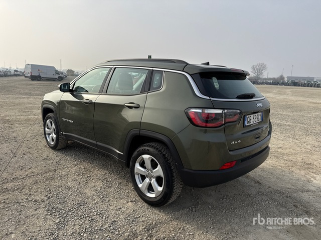 2020 Jeep Compass 2.0 MJET II 140CV BUSINESS 4WD AUTO SUV - Terepjáró/ SUV: 2 kép. 2020 Jeep Compass 2.0 MJET II 140CV BUSINESS 4WD AUTO SUV - Terepjáró/ SUV: 2 kép.
