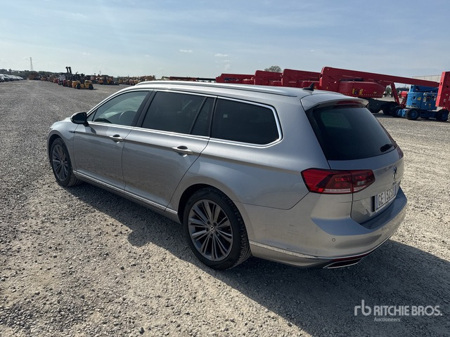 2021 Volkswagen Passat 1.4 PLUG IN HYBRID GTE DSG Station Wagon - Kombi: 4 kép. 2021 Volkswagen Passat 1.4 PLUG IN HYBRID GTE DSG Station Wagon - Kombi: 4 kép.