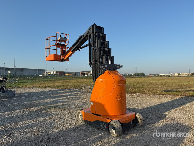 2022 ATN 13RE Construction Hoist - Oszlopos személyemelő: 2 kép. 2022 ATN 13RE Construction Hoist - Oszlopos személyemelő: 2 kép.