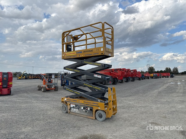 2022 XCMG XG1008AC Electric Scissor Lift - Ollós emelő: 3 kép. 2022 XCMG XG1008AC Electric Scissor Lift - Ollós emelő: 3 kép.