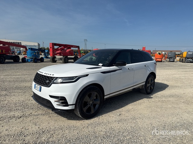2023 Land Rover Velar 2.0 D I4 204 R-DYNAMIC S 4WD AUTO SUV - Terepjáró/ SUV: 2 kép. 2023 Land Rover Velar 2.0 D I4 204 R-DYNAMIC S 4WD AUTO SUV - Terepjáró/ SUV: 2 kép.