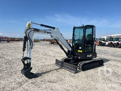 BOBCAT E35Z - Minikotró: 1 kép. BOBCAT E35Z - Minikotró: 1 kép.