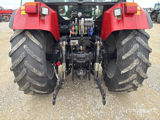 Case CS 100 PRO 4WD Tractor - Traktor: 4 kép. Case CS 100 PRO 4WD Tractor - Traktor: 4 kép.