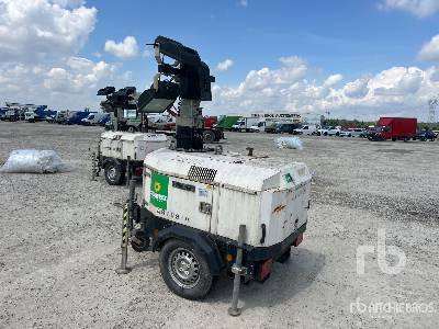 GENERAC VB9 - Világító állvány: 2 kép. GENERAC VB9 - Világító állvány: 2 kép.