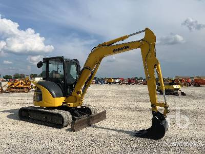 KOMATSU PC55MR-3 - Minikotró: 4 kép. KOMATSU PC55MR-3 - Minikotró: 4 kép.
