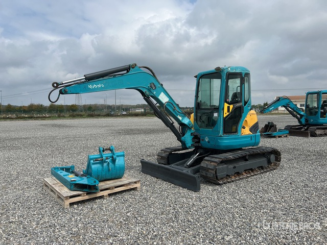 Kubota KX155-3SZ Mini Excavator: <6.6t - Minikotró: 2 kép. Kubota KX155-3SZ Mini Excavator: <6.6t - Minikotró: 2 kép.