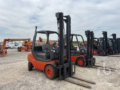 LINDE H30 3000 kg (Inoperable) - Villás targonca: 5 kép. LINDE H30 3000 kg (Inoperable) - Villás targonca: 5 kép.