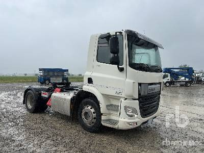 DAF CF 440 4x2 - Nyergesvontató: 4 kép. DAF CF 440 4x2 - Nyergesvontató: 4 kép.